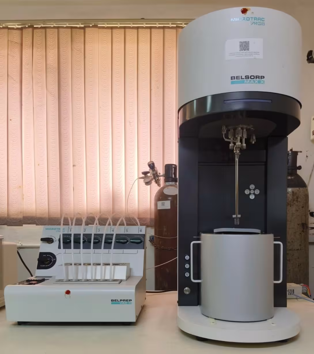  BET Surface Analyzer